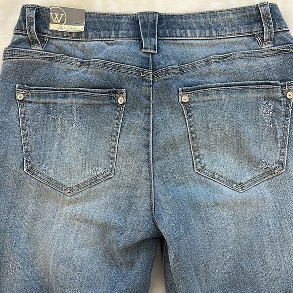 Wit & Wisdom Denim Cutoff Bermuda Shorts Light Blue Distressing NWT Size 2 - Picture 10 of 11